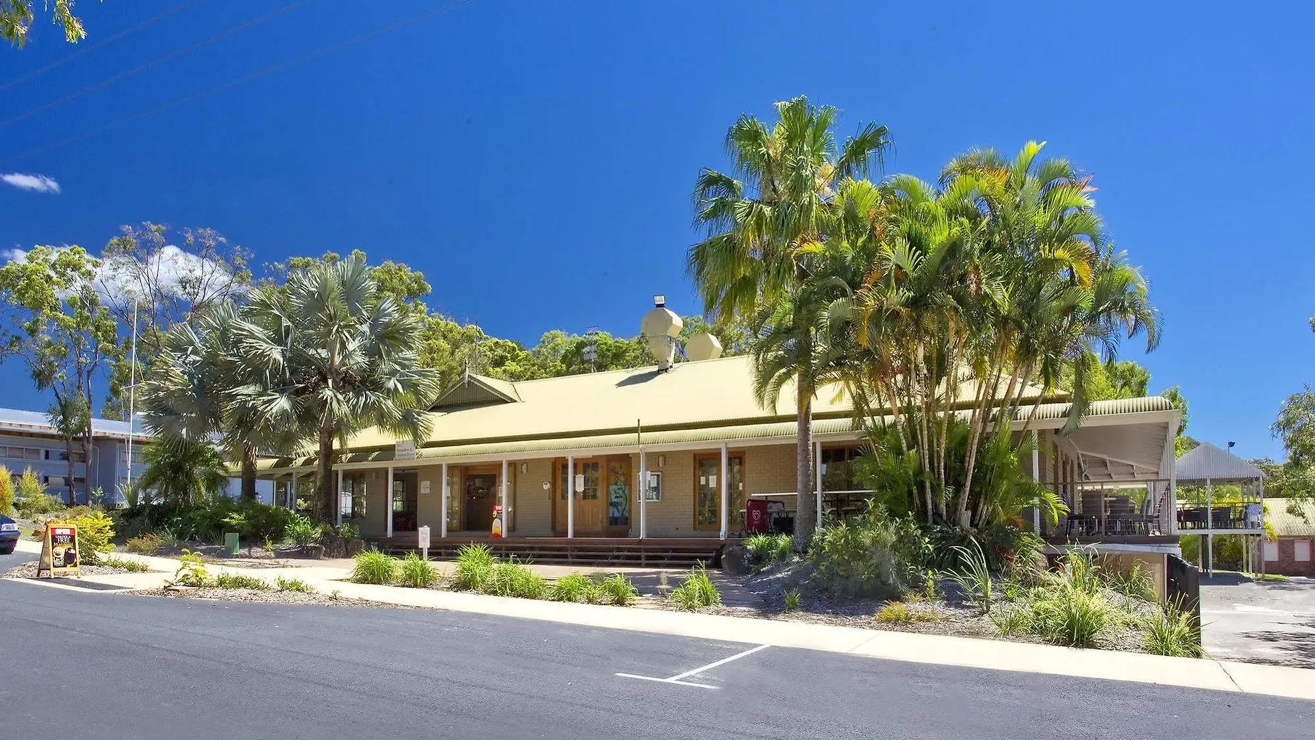 Big4 Noosa North Shore 3*,  Australia